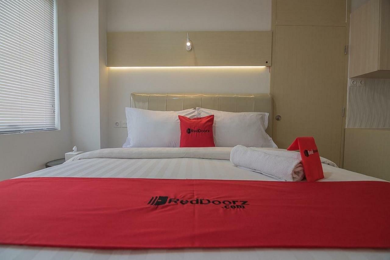 Reddoorz Apartment @ Sentul Tower Bogor Luaran gambar