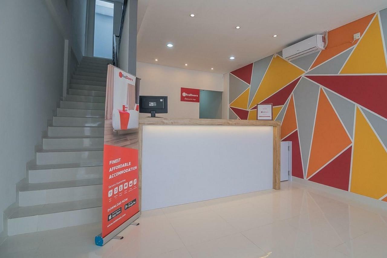 Reddoorz Apartment @ Sentul Tower Bogor Luaran gambar